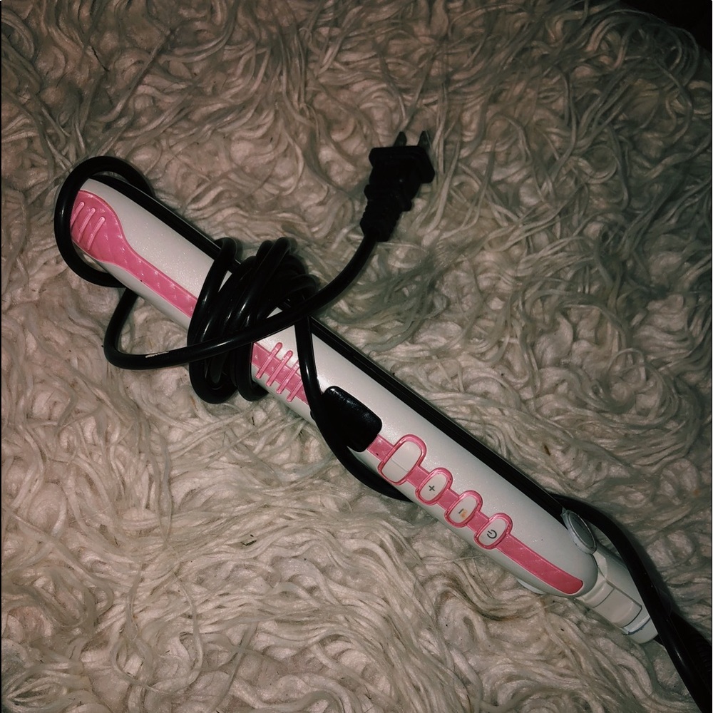 Hair straightener
